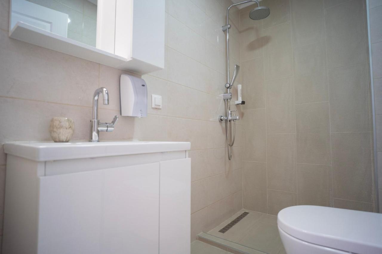 Urban Suites & Apartments Мостар Экстерьер фото